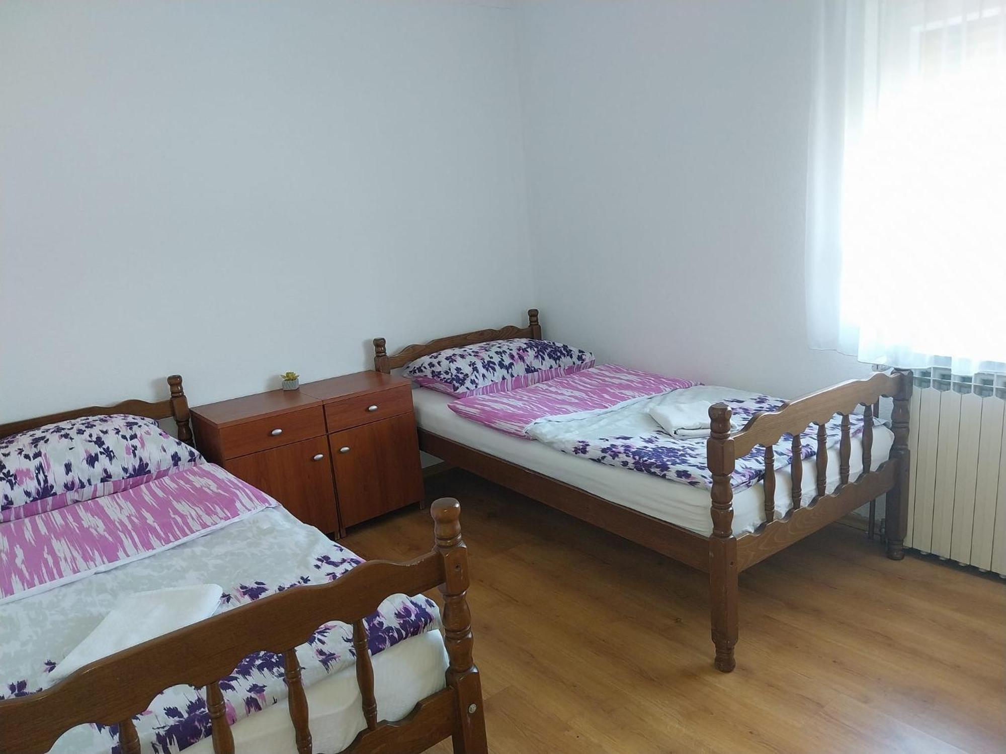 Guesthouse Juka Gospic Luaran gambar